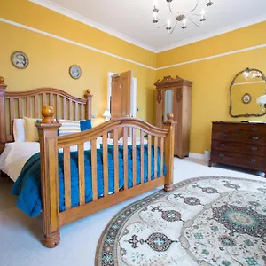 The Portland Guest house